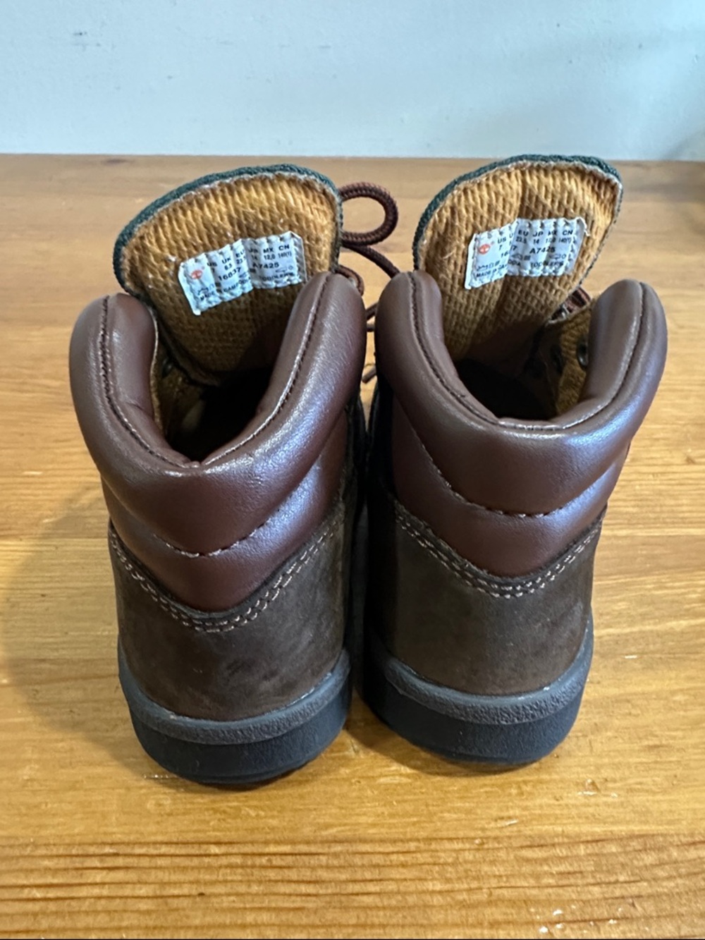 Timberland Kids Brown and Green Outdoor Boots - Picture 6 of 8